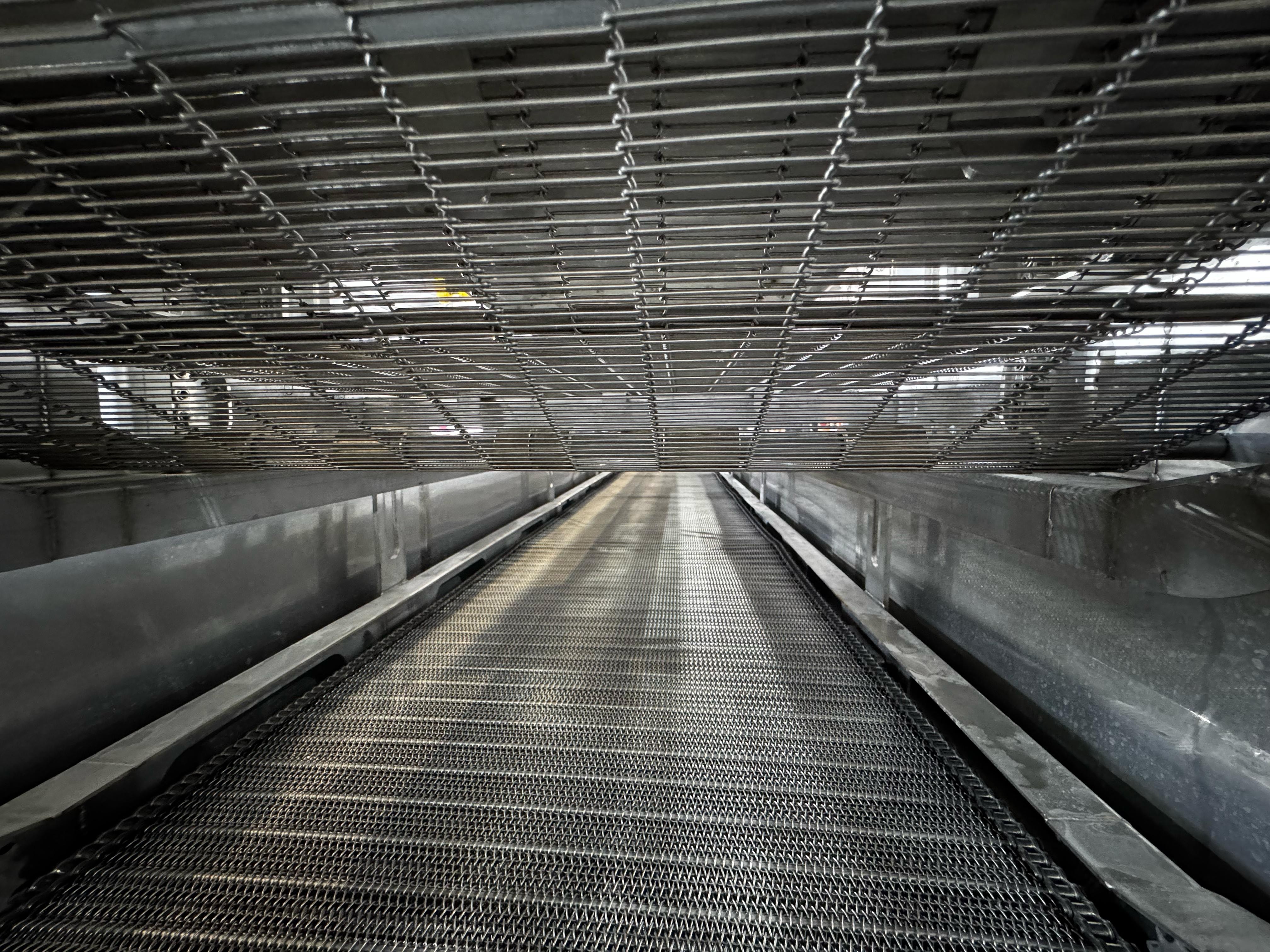 Обжарочная печь (фритюрница промышленная) BESTEQ-RO-600 от производителя — купить с доставкой по России и СНГ